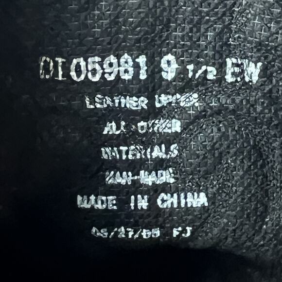 Dingo Men's Brown Western Cowboy Boots Size 9.5 EW Embossed Leather Pointed Toes - Picture 10 of 10